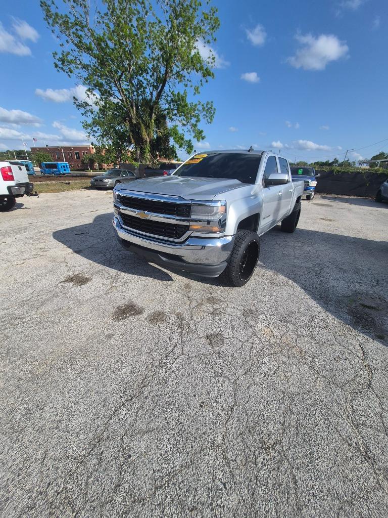 2016 Chevrolet Silverado - $21,500