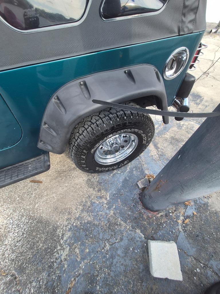 1997 Jeep Wrangler - $7,695