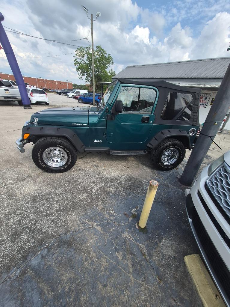 1997 Jeep Wrangler - $7,695