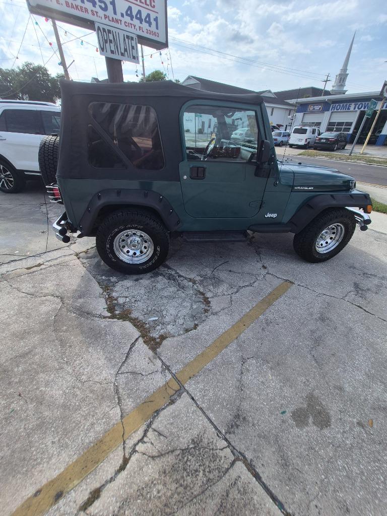 1997 Jeep Wrangler - $7,695