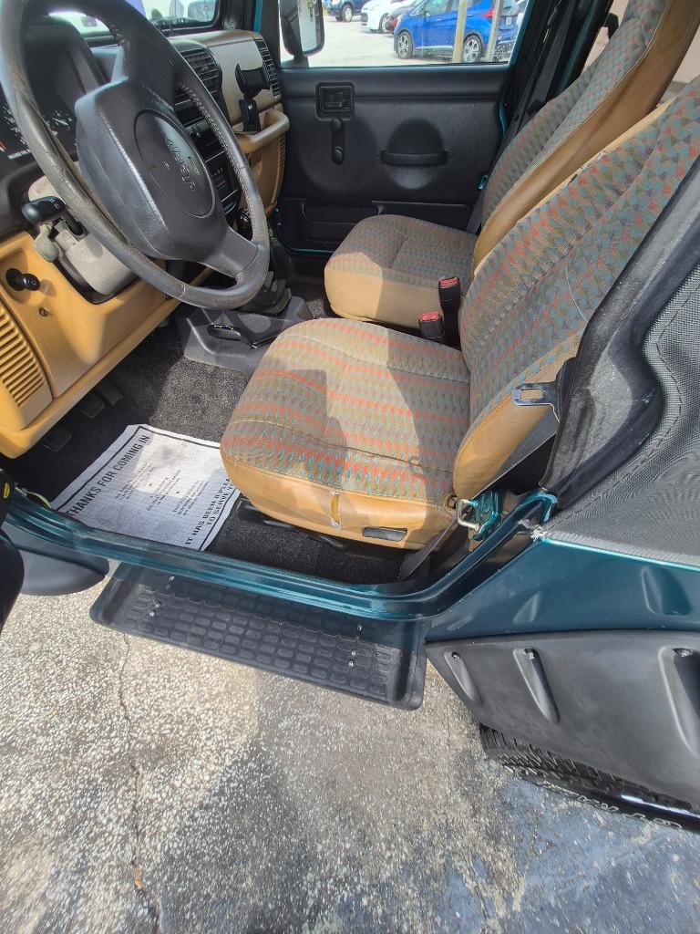 1997 Jeep Wrangler - $7,695