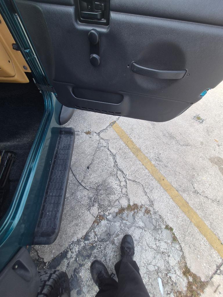 1997 Jeep Wrangler - $7,695