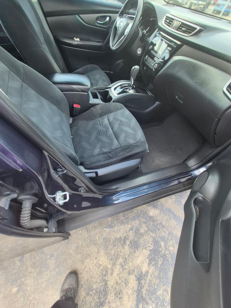 2016 Nissan Rogue - $7,395