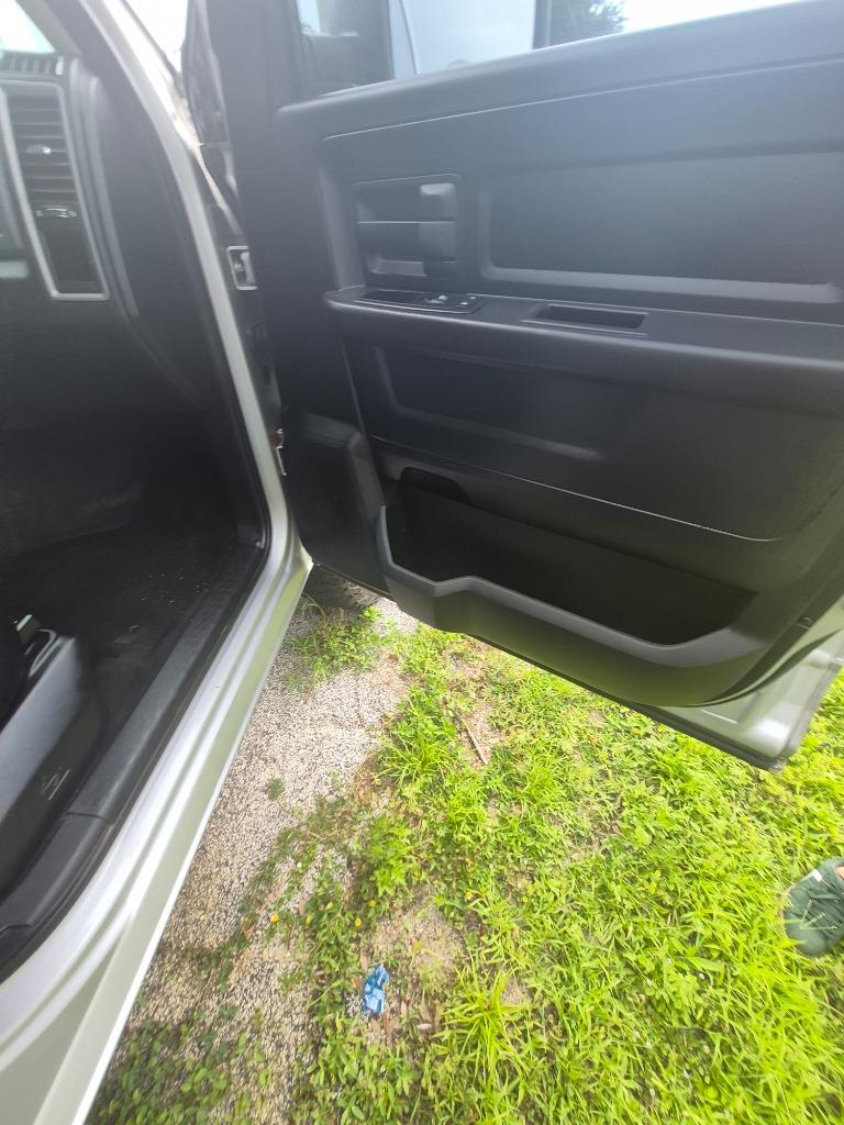2014 Ram 1500 - $11,995
