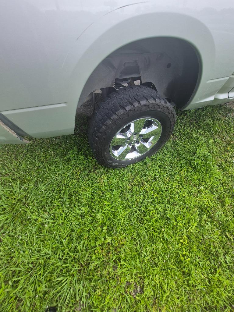 2014 Ram 1500 - $11,995