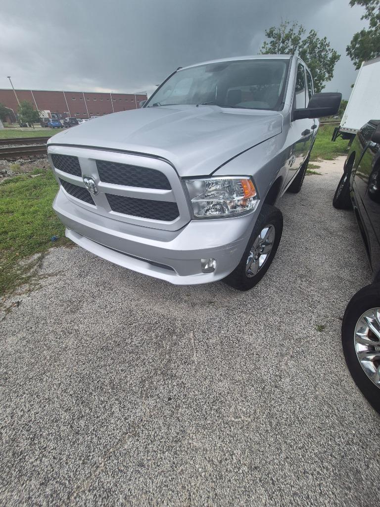 2014 Ram 1500 - $11,995