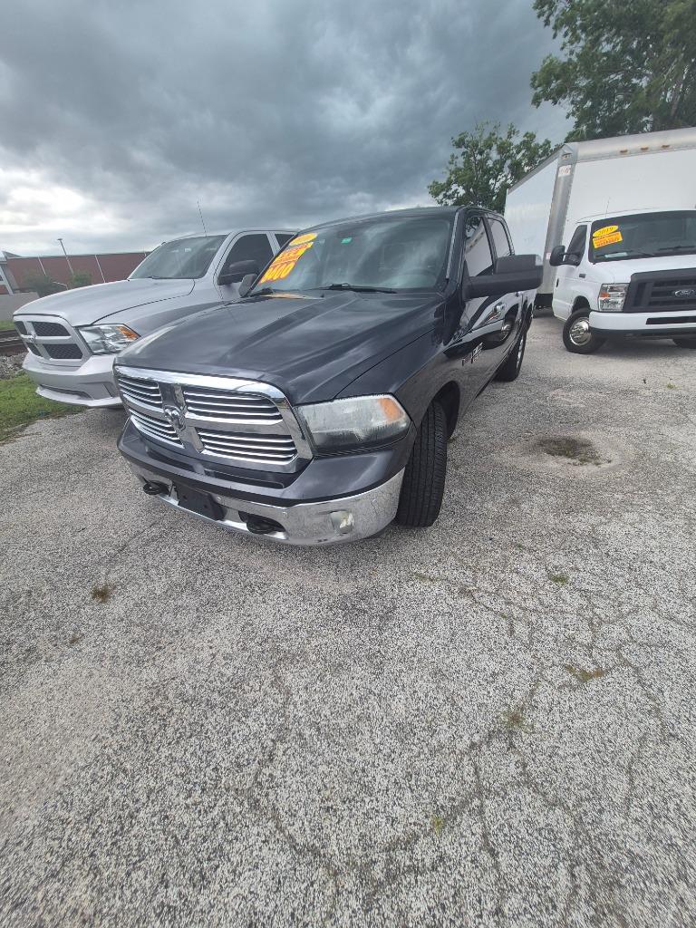 2016 Ram 1500 - $9,995