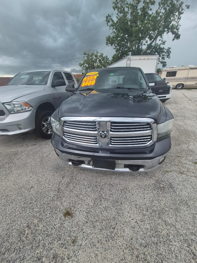 2016 Ram 1500 - $9,995