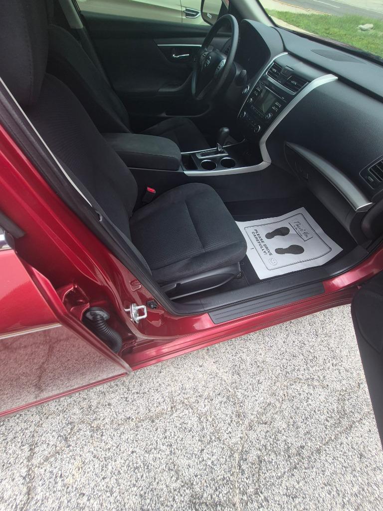 2015 Nissan Altima - $8,195