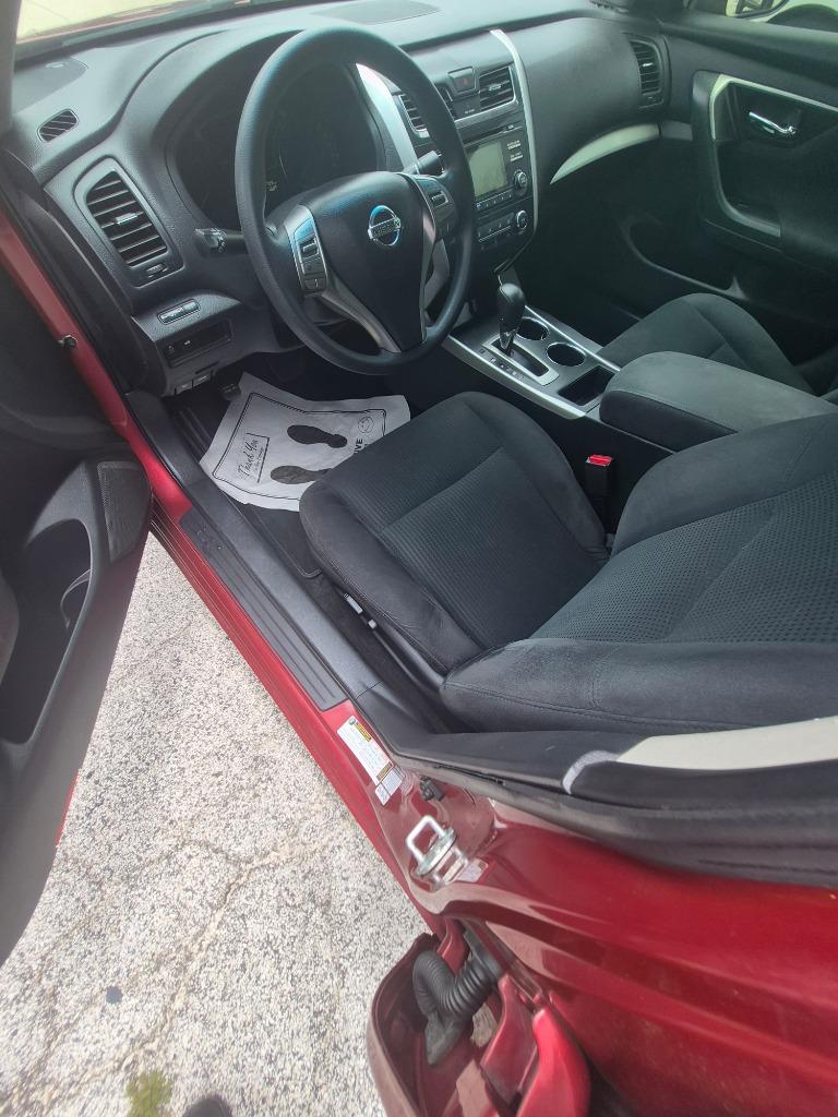 2015 Nissan Altima - $8,195