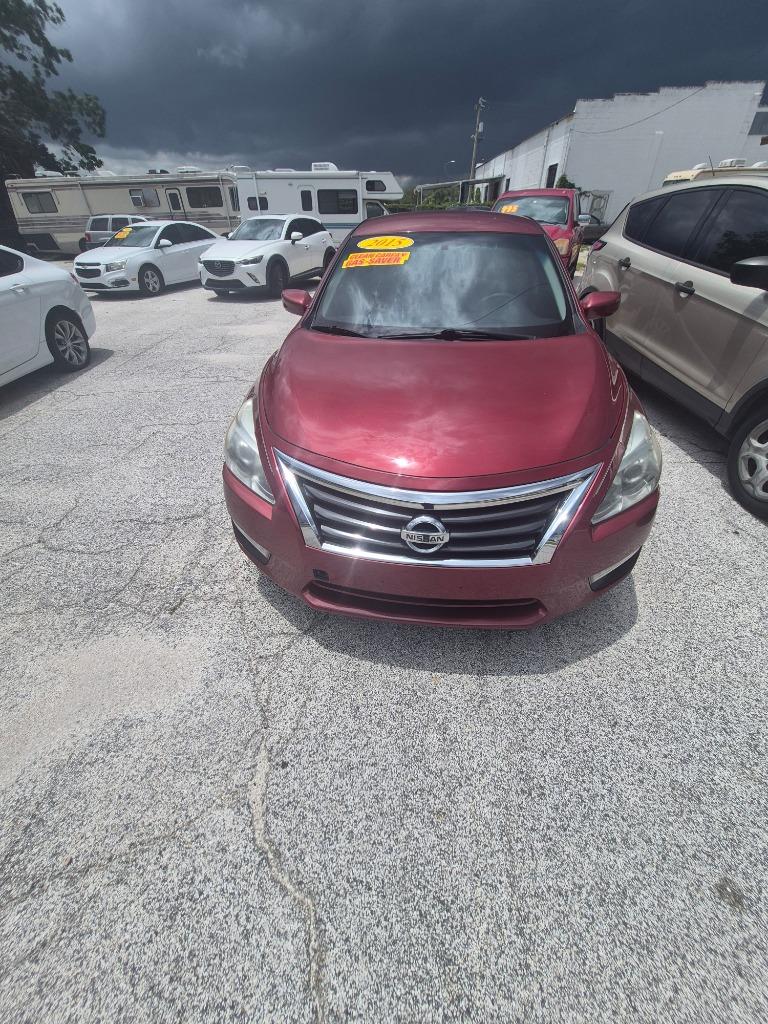 2015 Nissan Altima - $8,195