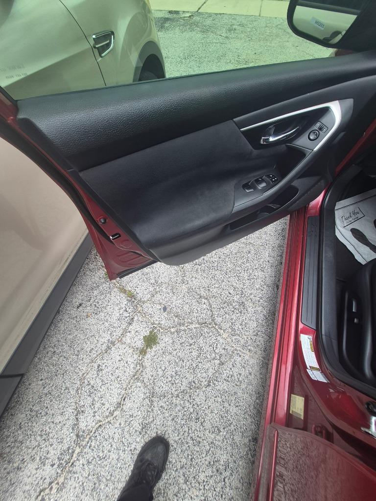 2015 Nissan Altima - $8,195