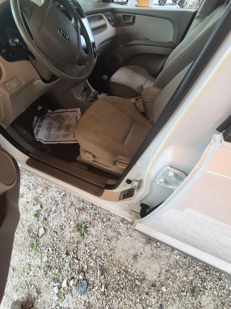 2009 Kia Sportage - $3,500