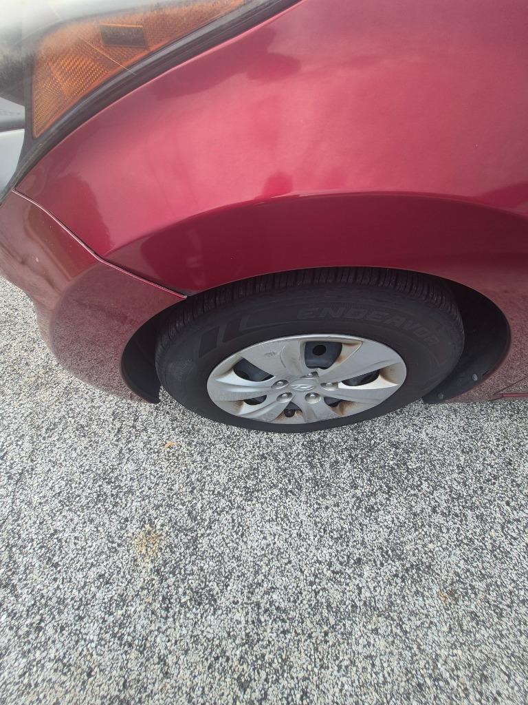 2012 Hyundai Elantra - $3,500