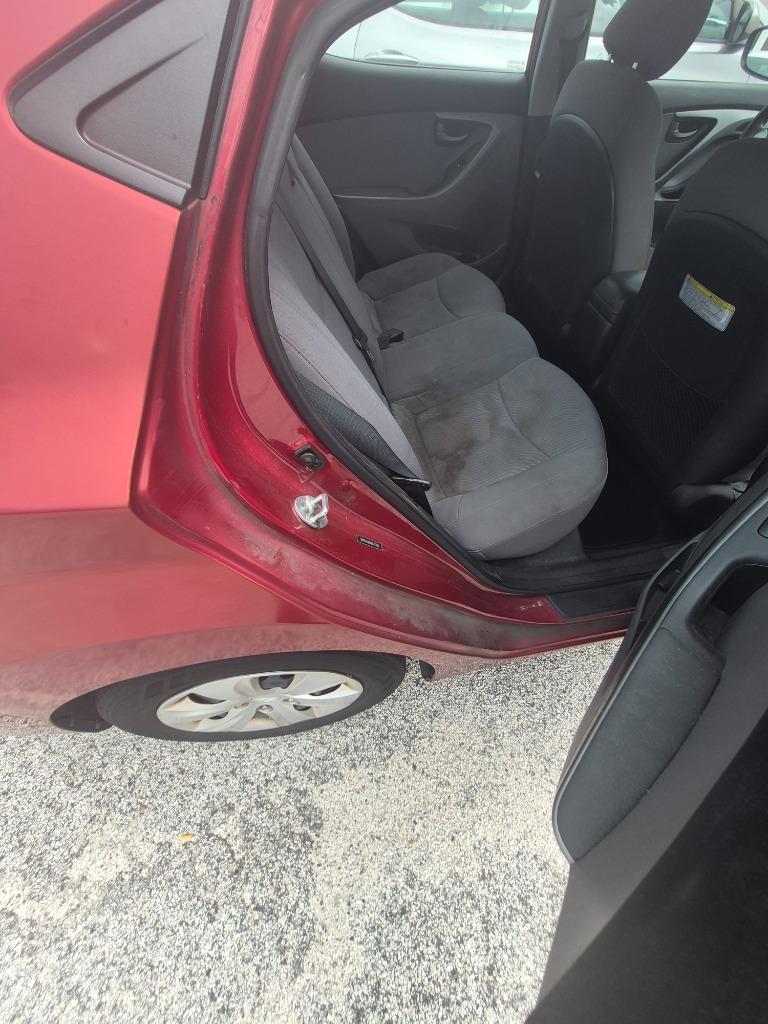 2012 Hyundai Elantra - $3,500