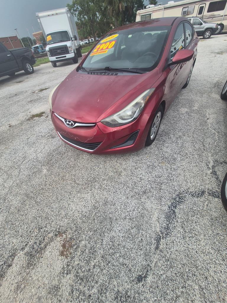 2012 Hyundai Elantra - $3,500
