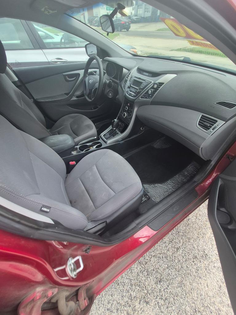 2012 Hyundai Elantra - $3,500