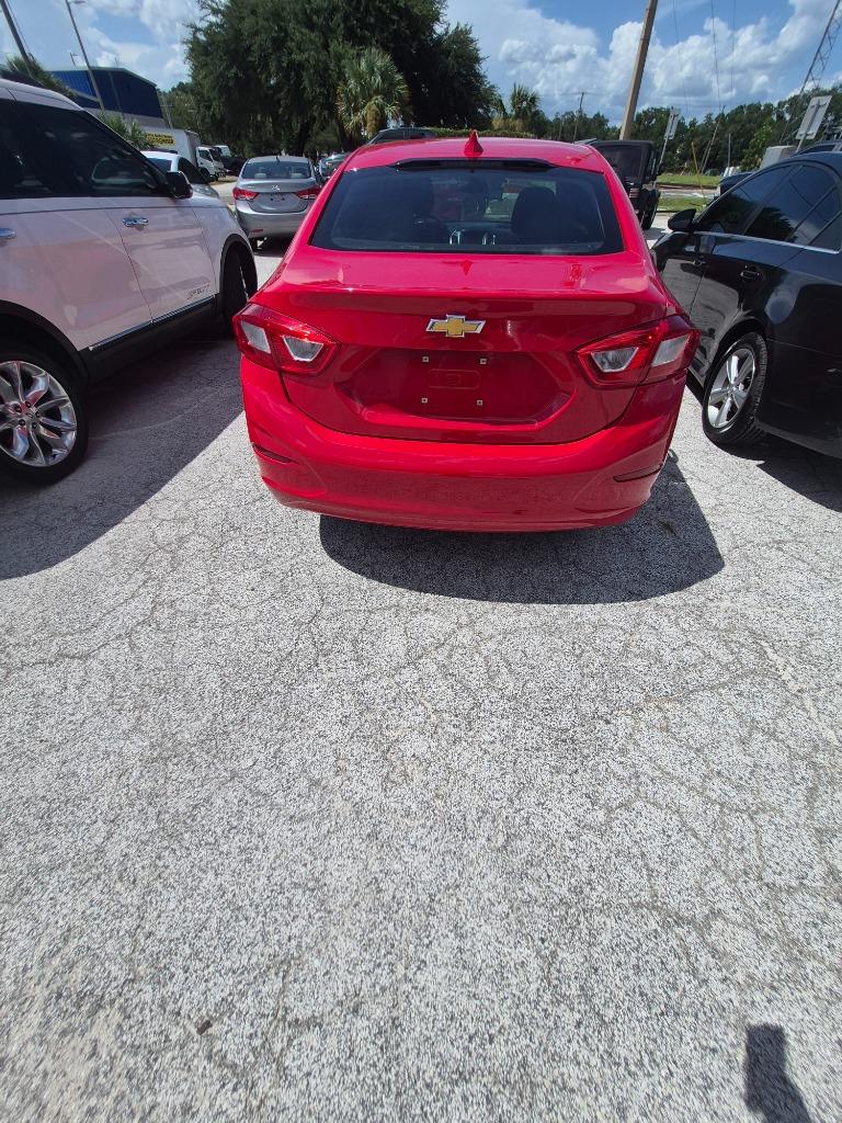 2017 Chevrolet Cruze - $8,995
