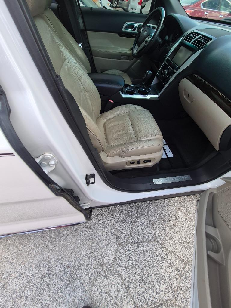 2014 Ford Explorer - $6,995