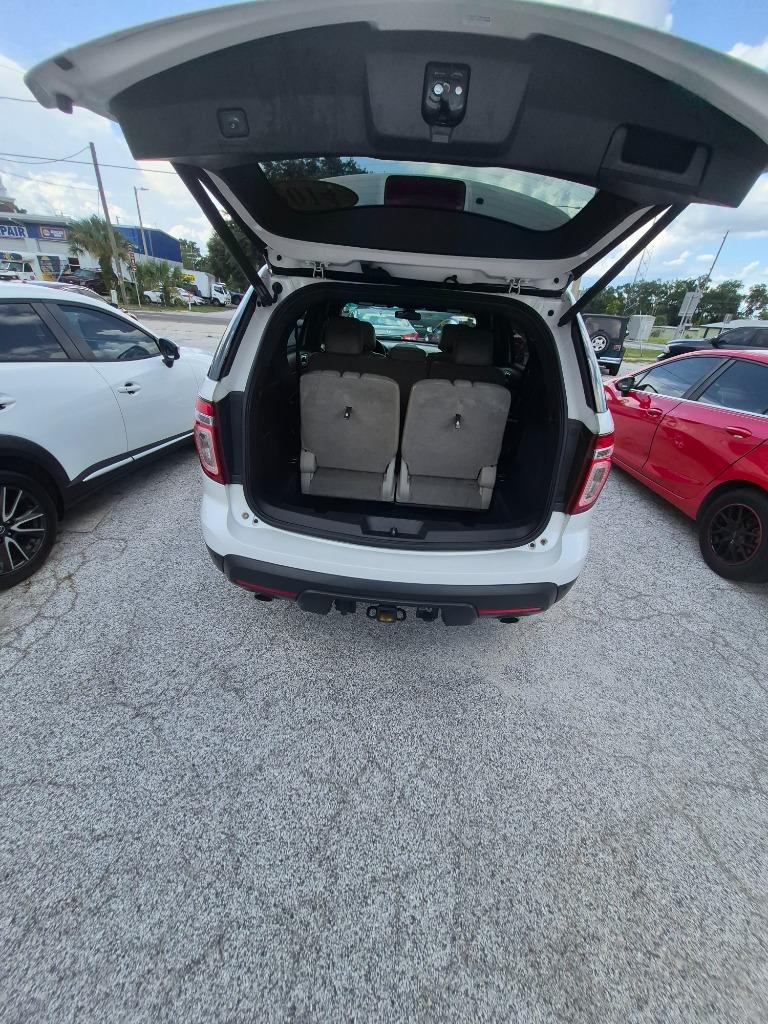 2014 Ford Explorer - $6,995