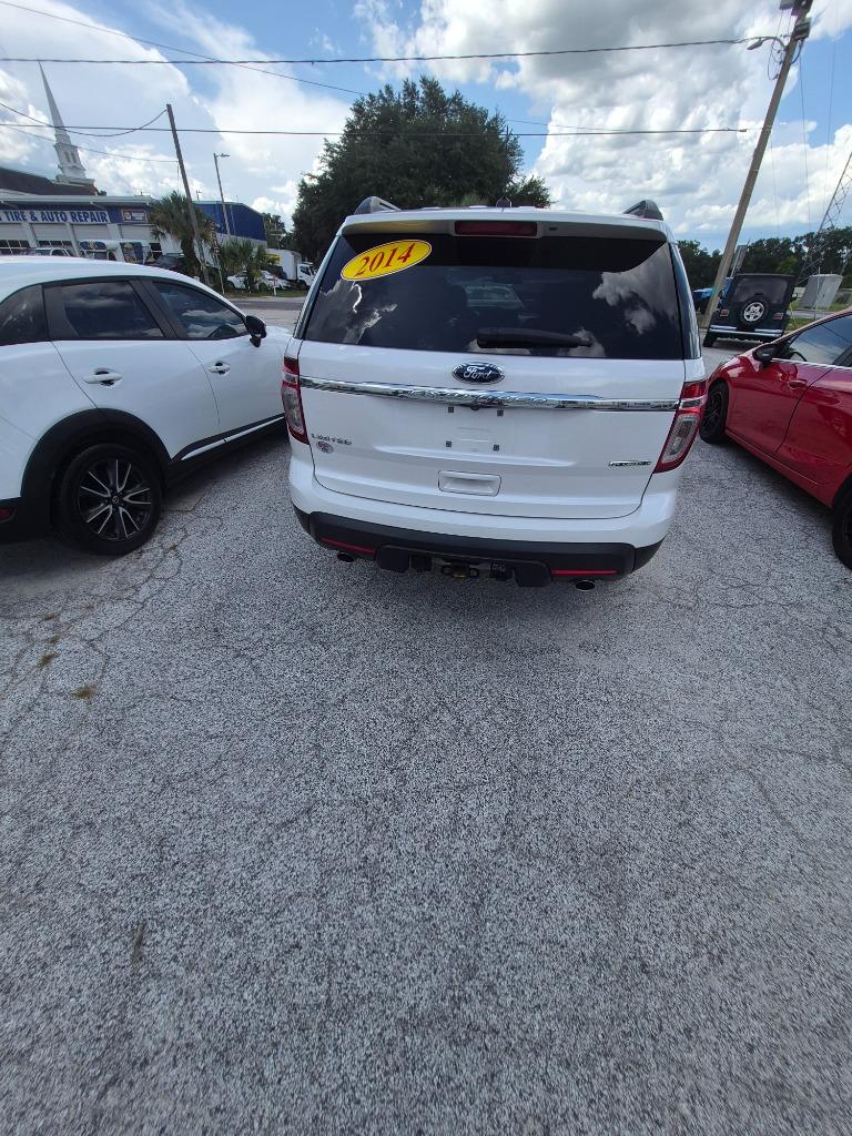2014 Ford Explorer - $6,995