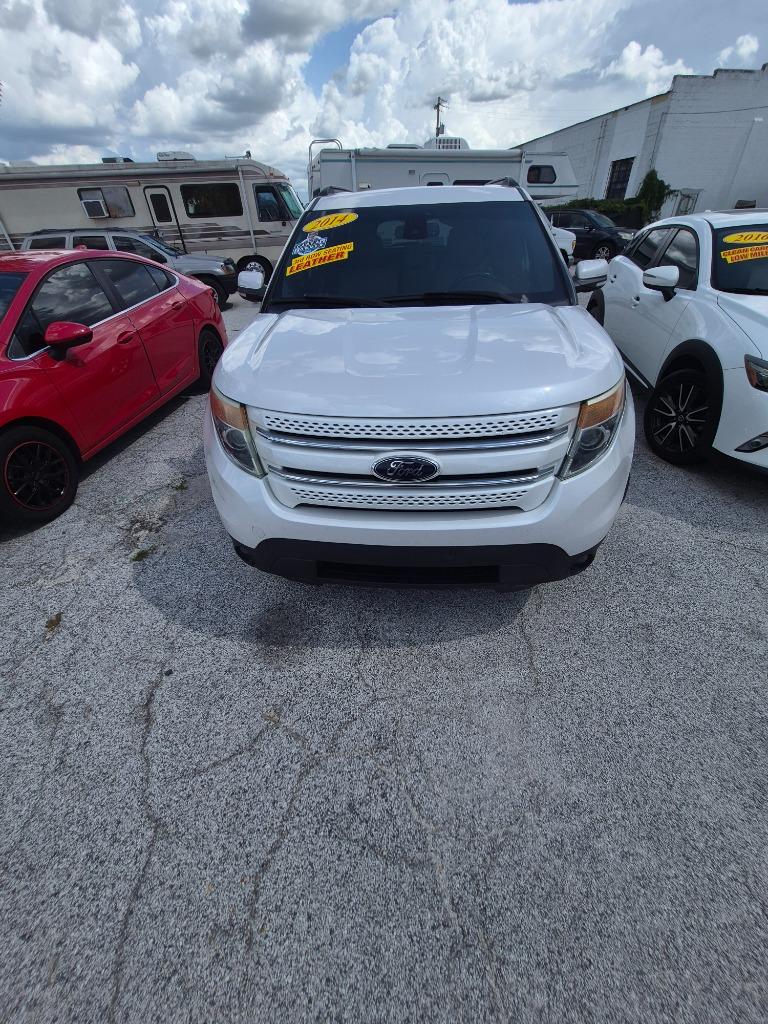 2014 Ford Explorer - $6,995