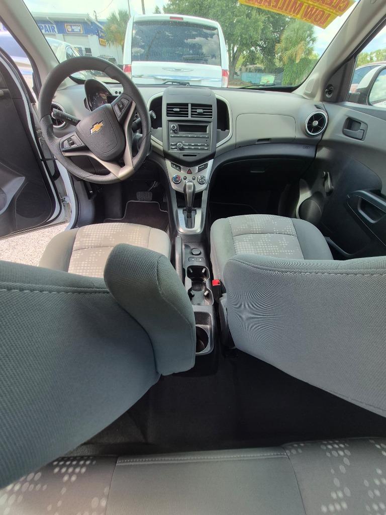 2015 Chevrolet Sonic - $6,495