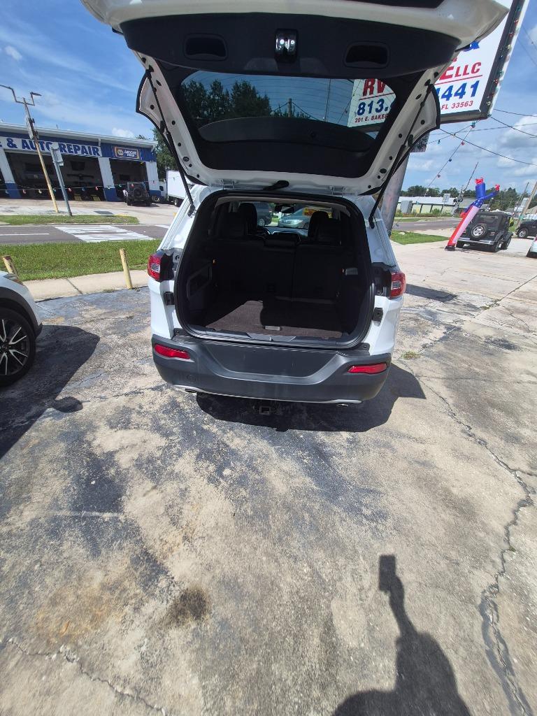 2014 Jeep Cherokee - $7,595