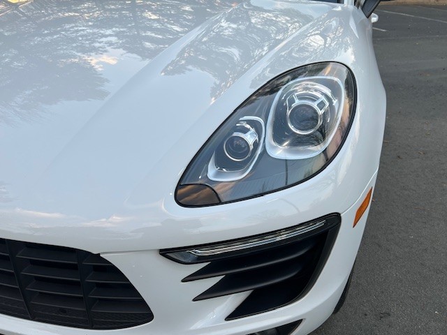 2016 Porsche Macan - $18,500
