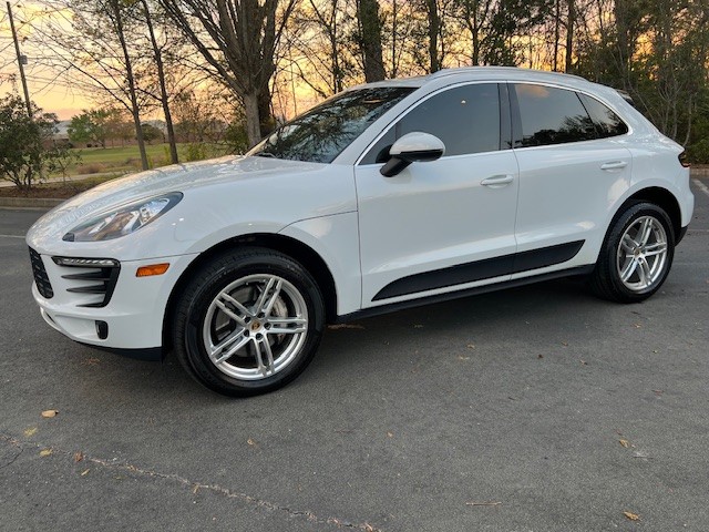 2016 Porsche Macan - $18,500