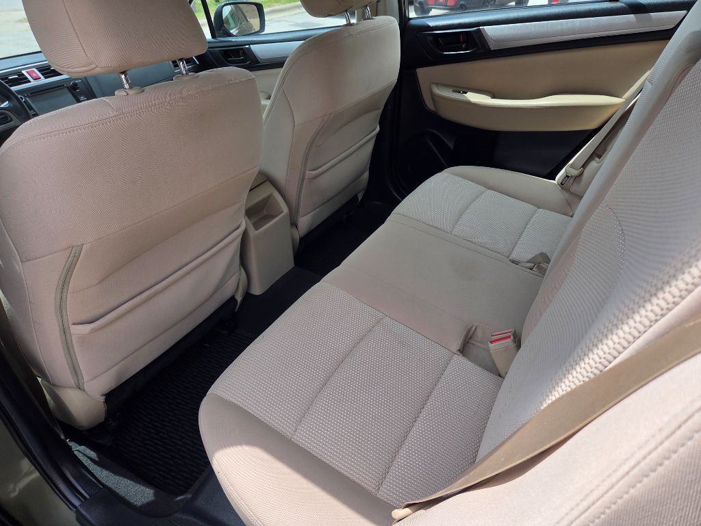 2016 Subaru Outback photo