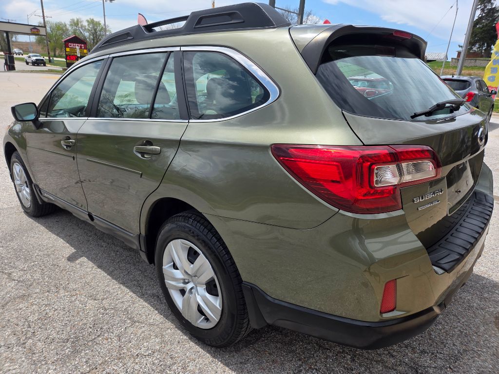 2016 Subaru Outback photo