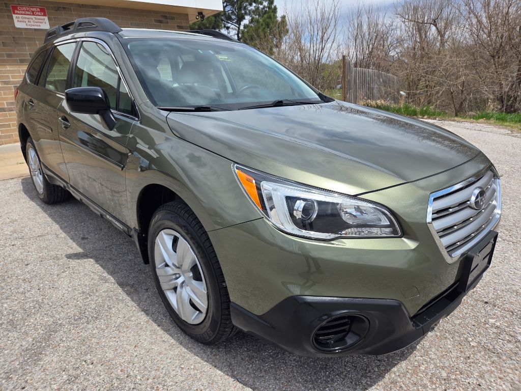 2016 Subaru Outback photo