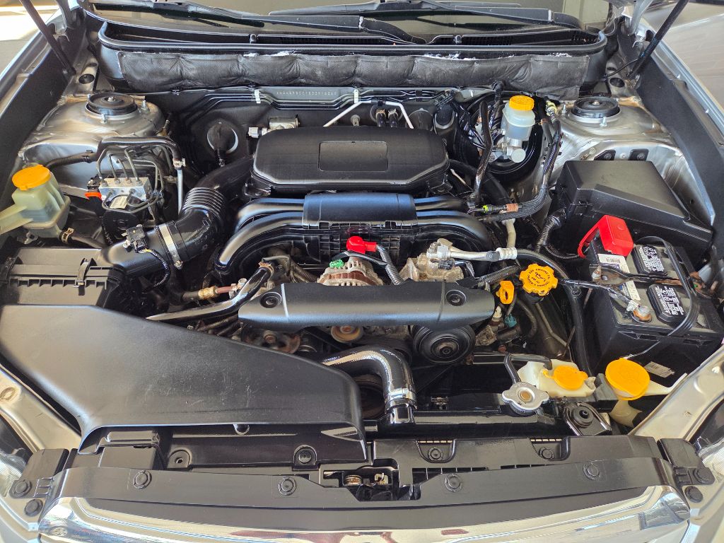 2011 Subaru Outback 2.5i Premium photo