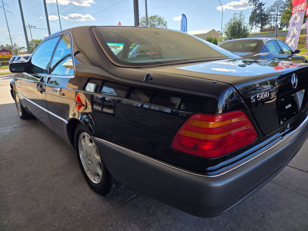 1993 Mercedes-Benz 500 - $19,995