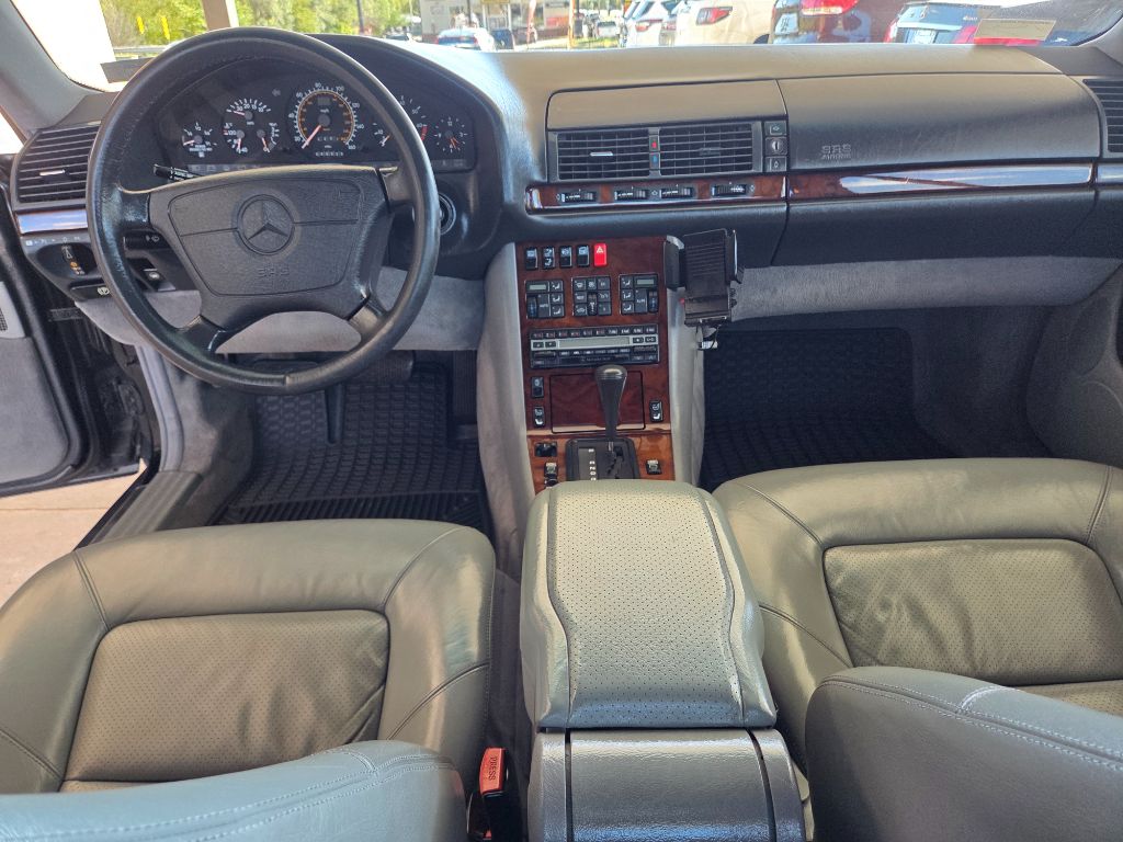 1993 Mercedes-Benz 500 - $19,995