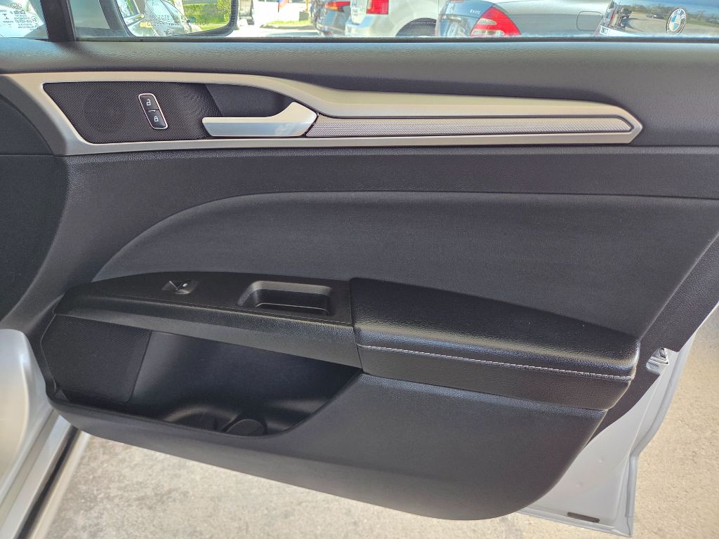 2018 Ford Fusion - $8,999