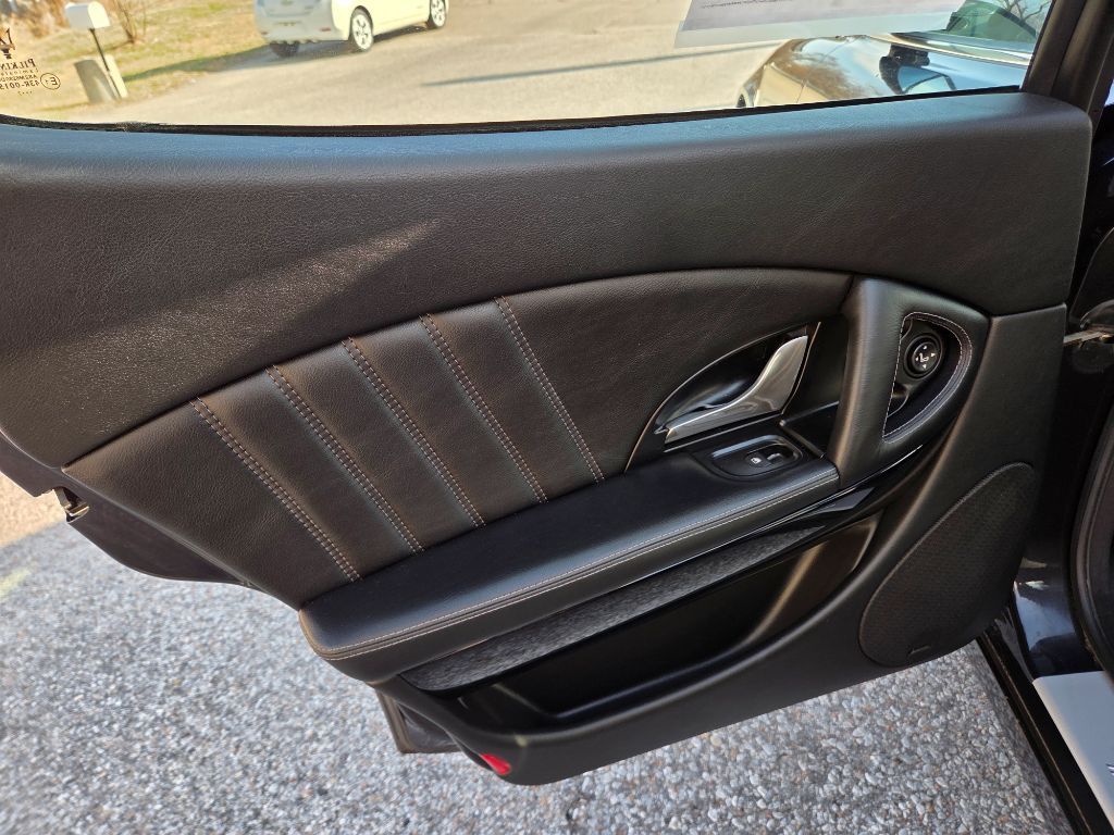 2008 Maserati Quattroporte - $15,400