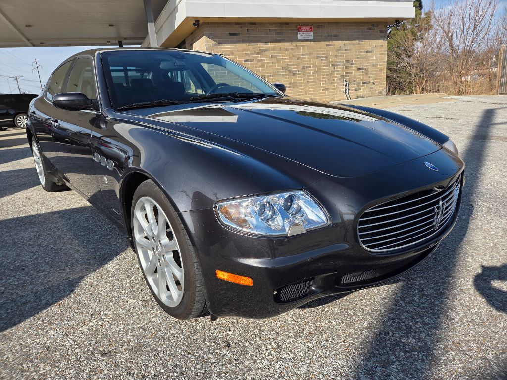2008 Maserati Quattroporte - $15,400