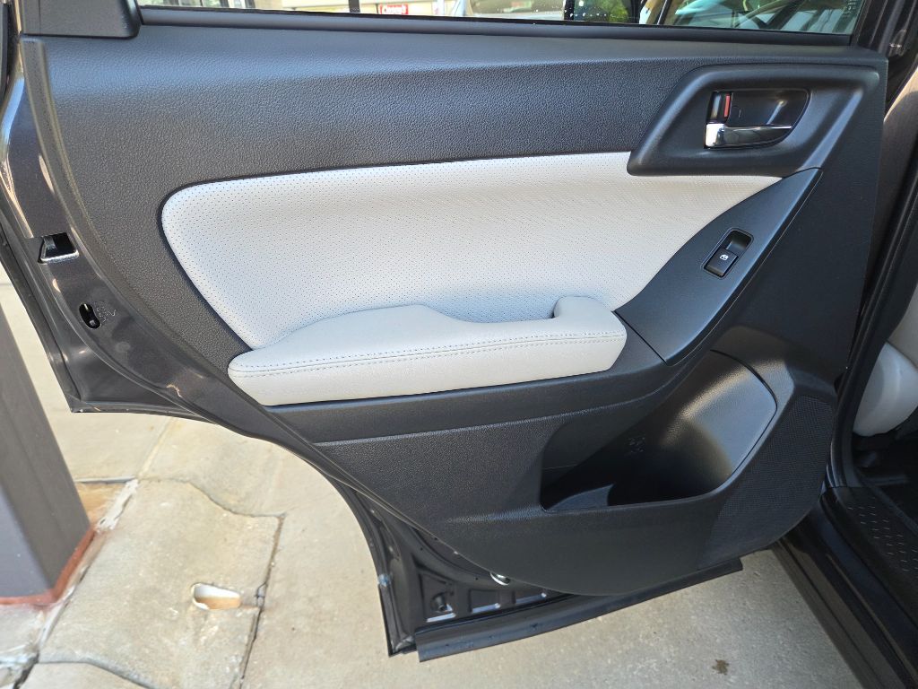 2014 Subaru Forester - $6,750