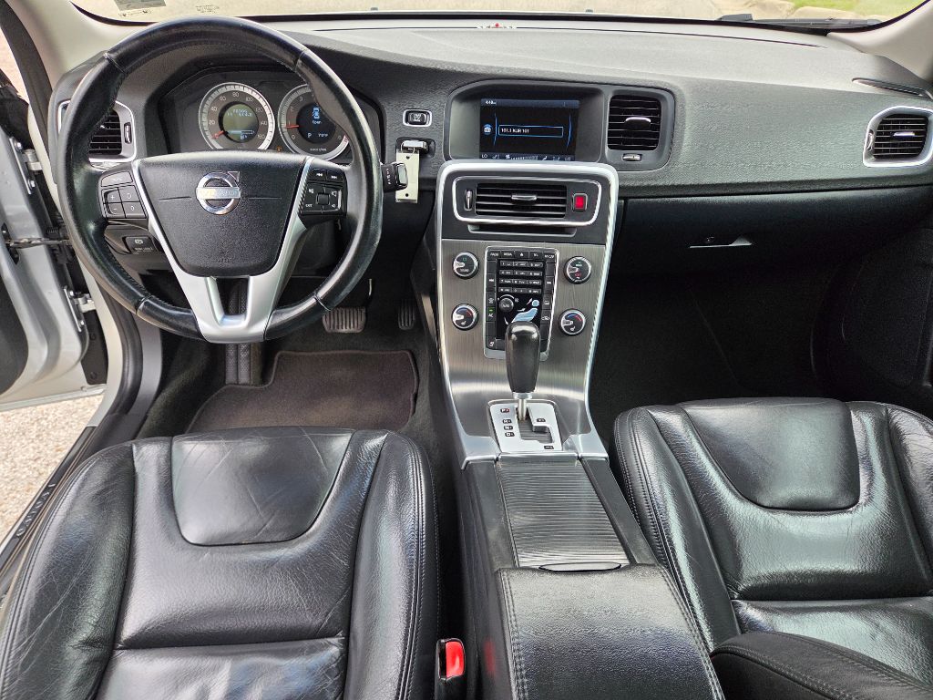 2012 Volvo S60 - $8,499