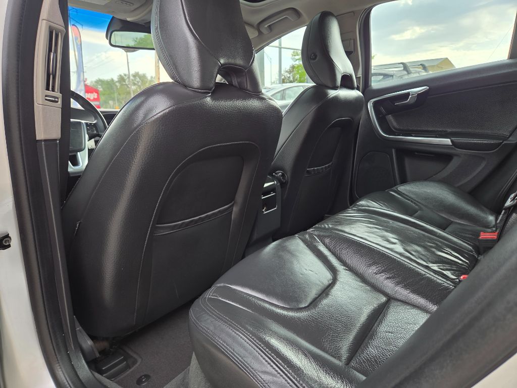 2012 Volvo S60 - $8,499