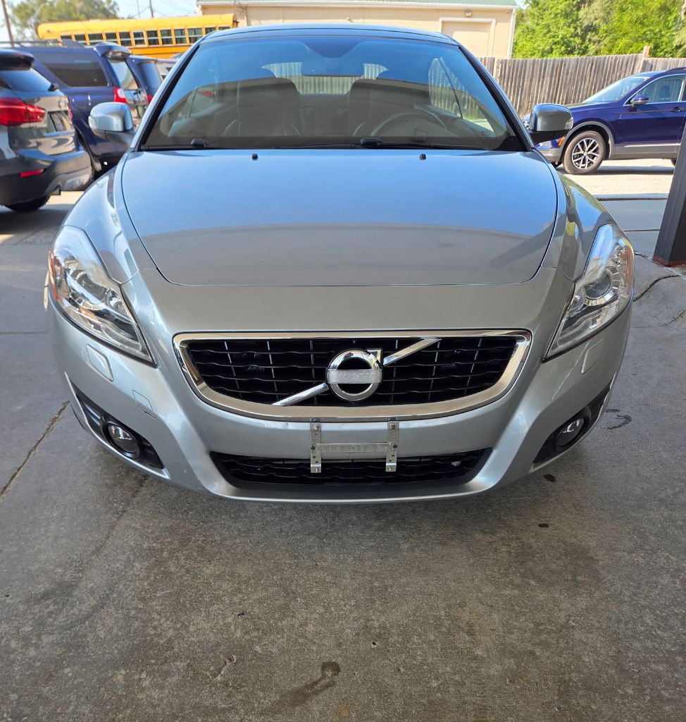 2011 Volvo C70 - $6,499