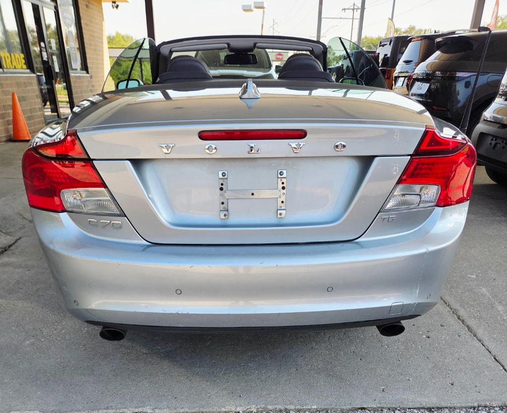 2011 Volvo C70 - $6,499