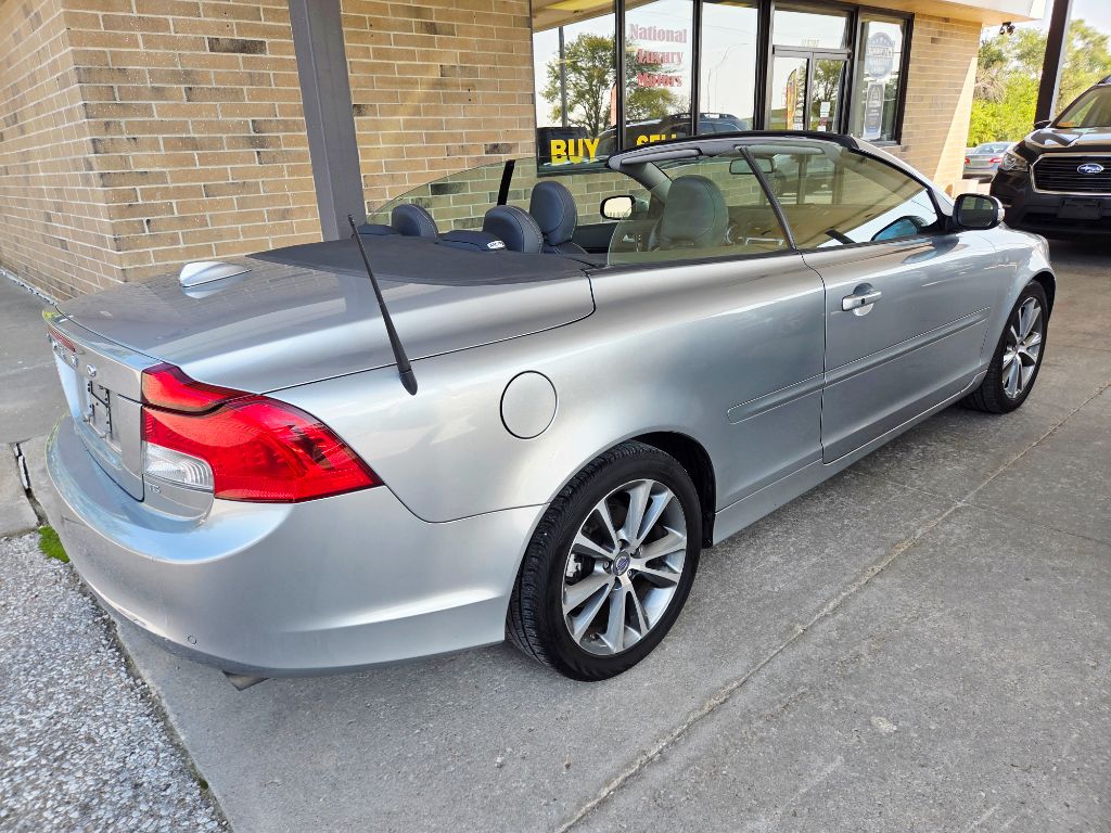 2011 Volvo C70 - $6,499