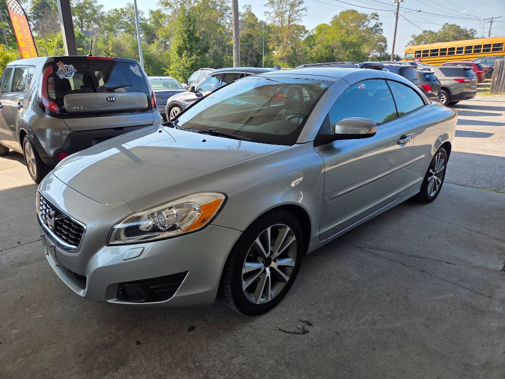 2011 Volvo C70 - $6,499