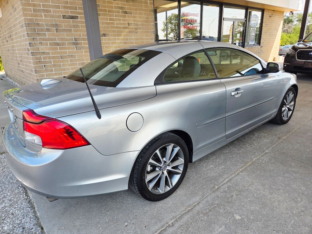 2011 Volvo C70 - $6,499