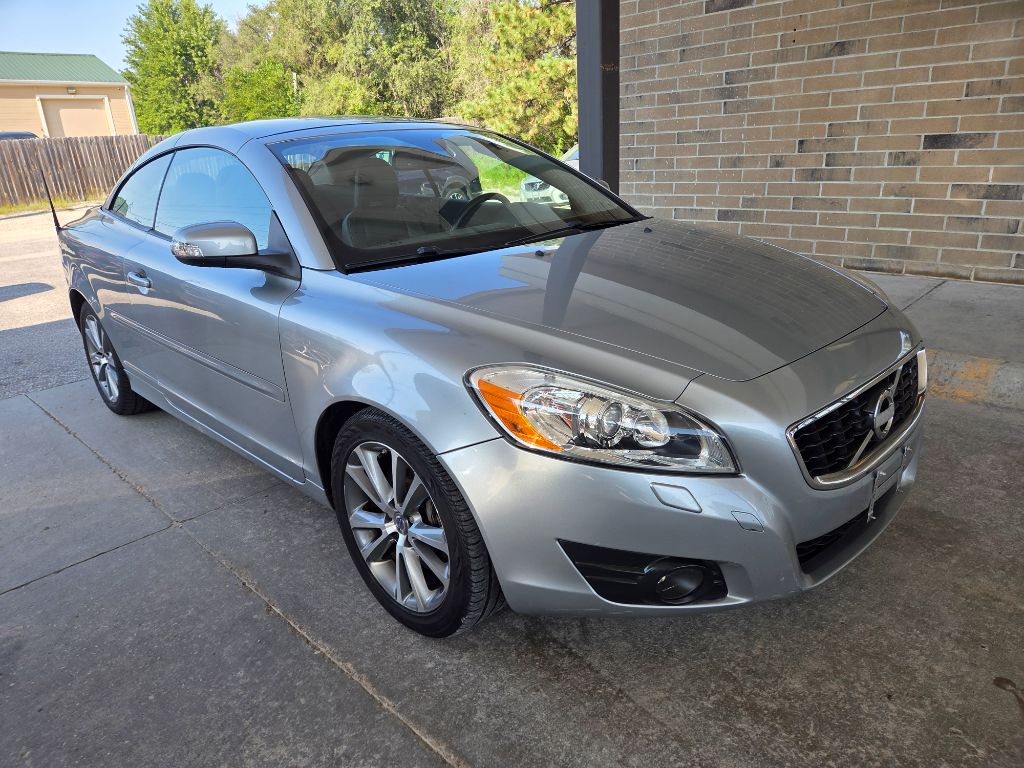2011 Volvo C70 - $6,499