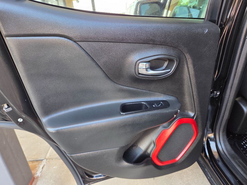 2018 Jeep Renegade - $12,895