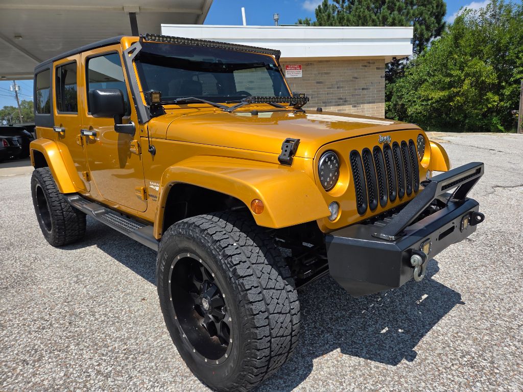 2014 Jeep Wrangler - $14,995